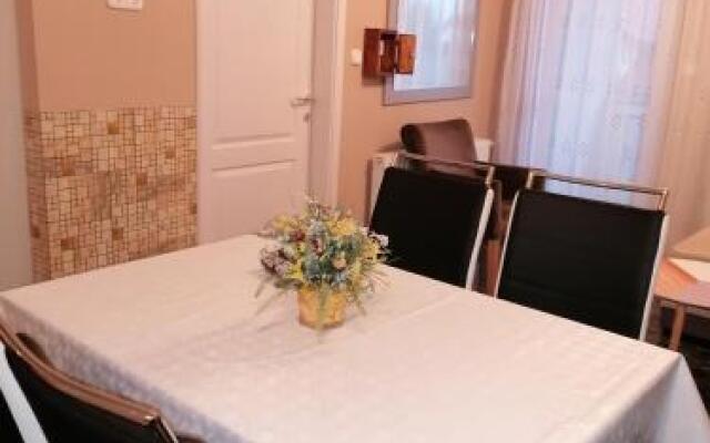 Illés Apartmanok Iii.