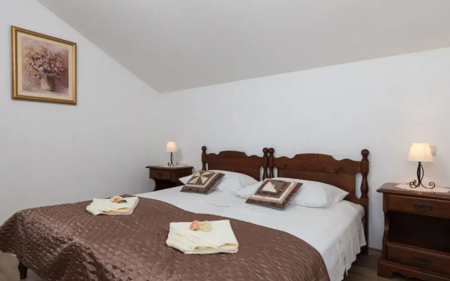 Apartment Kod Jadranke - Two Bedroom Apartment With Balcony and Sea View
