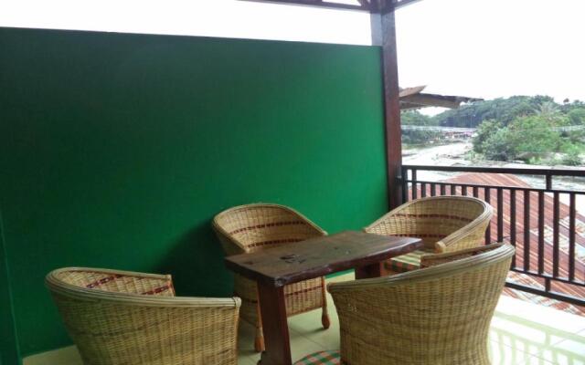 Ida Guest House & Restaurant