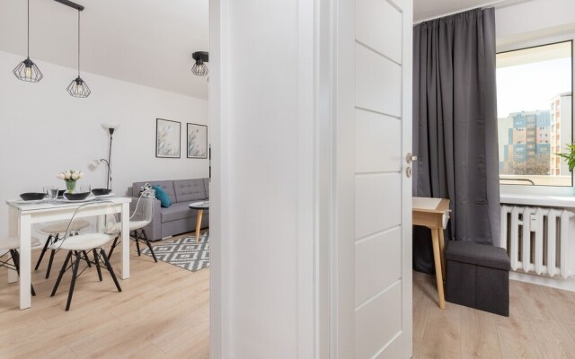 Warszawska Apartment Gdynia by Renters