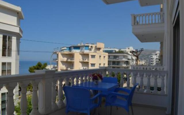 Sejdi Apartments