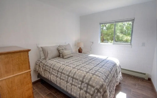 The Heights 4 Bedroom Home by RedAwning