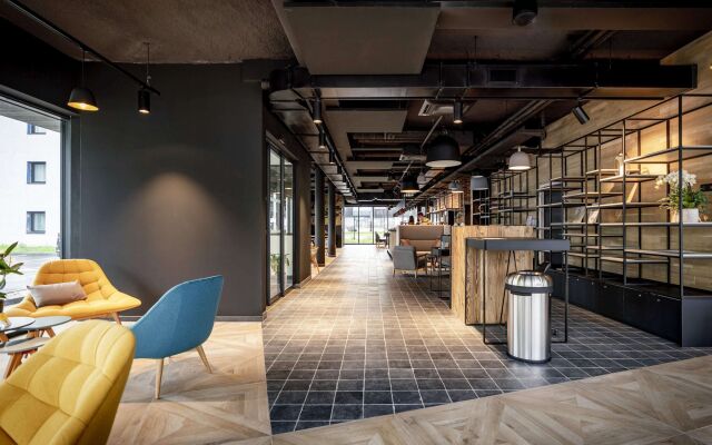 Ibis Styles Valenciennes Petite Foret