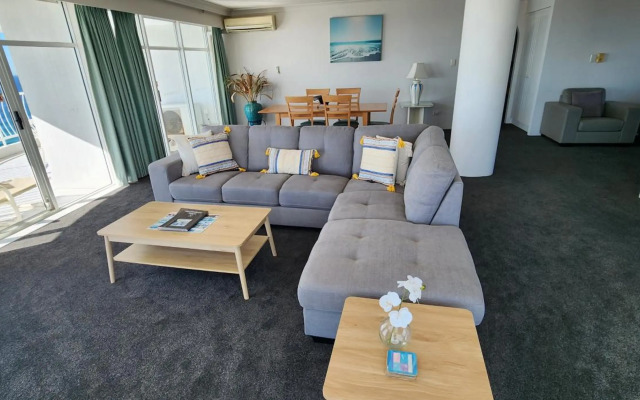 Burleigh Surf Apartments