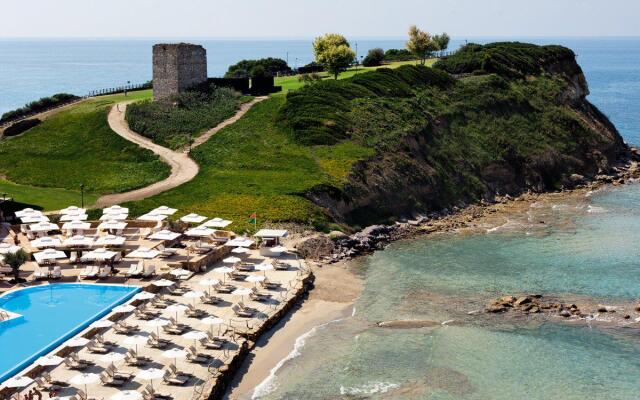 Sani Beach Hotel & Spa