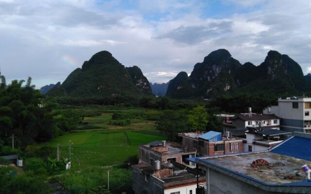 Yangshuo Jinyue Inn
