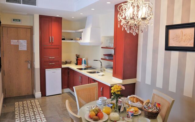 Apartasuites Alberca