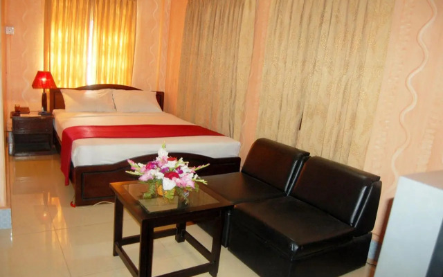 Hotel Swiss Garden International