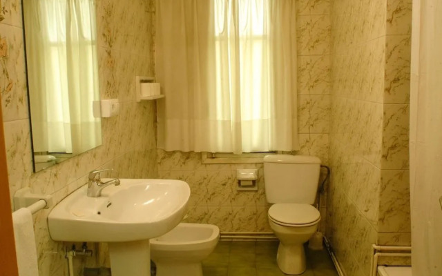 Hostal Manjon