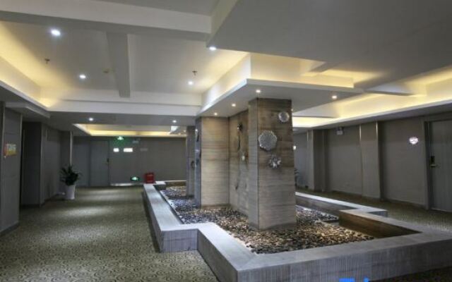 Xinshidai Holiday Hotel