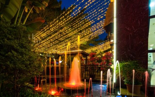 The New Dongyuan International Hotel