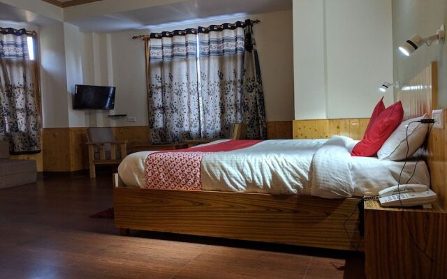 OYO 24399 Mashobra Valley Resort