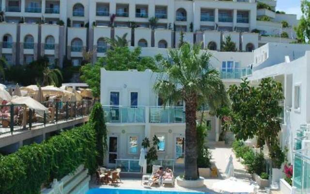 Erta Soyak Beach Otel