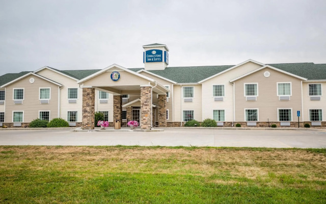 Cobblestone Inn & Suites - Winterset, IA