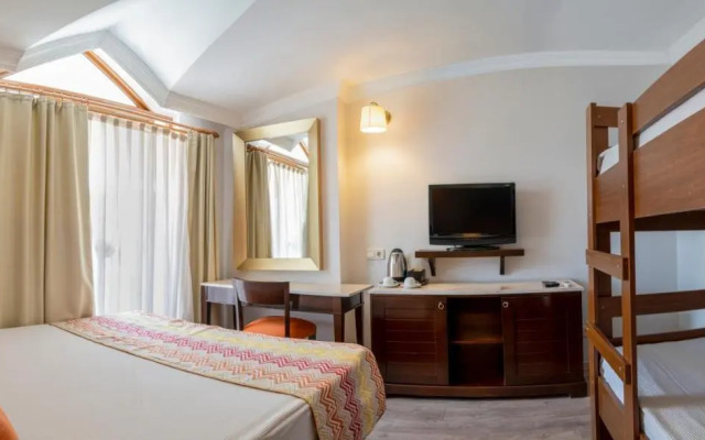 Akdora Resort Hotel & Spa