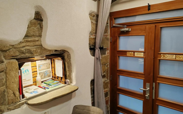 Traditional Piran studio