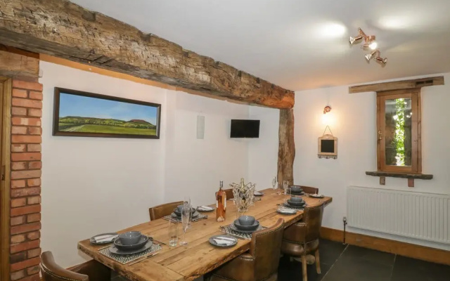 Pentre Barn