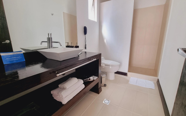 Habitat Suites Hotel