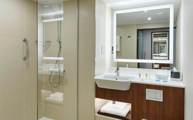 Courtyard by Marriott Luton Airport
