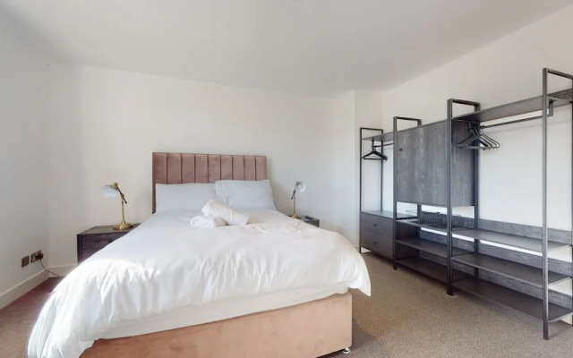 Low Greenlands Holiday Park