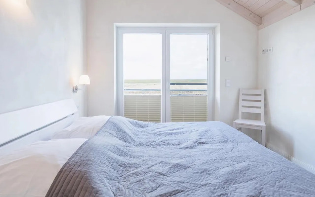 Exklusiv Eingerichtetes Ferienhaus in Strandnahe