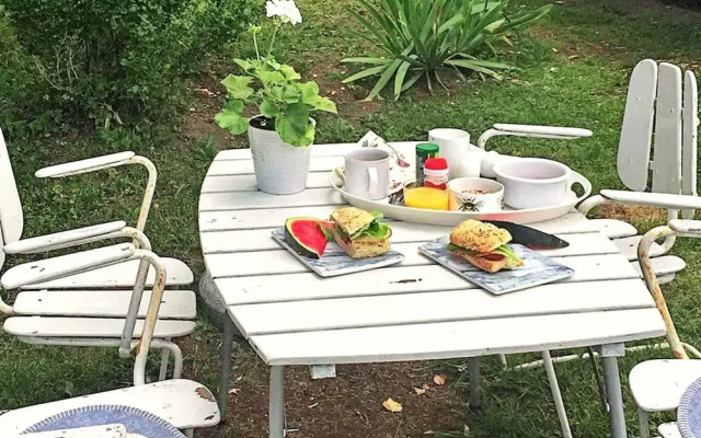 3 Person Holiday Home in Hok