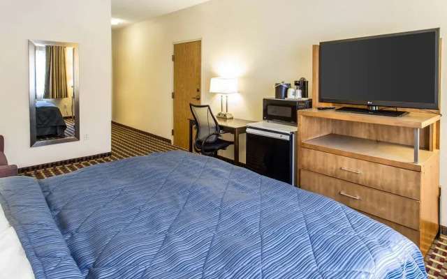 Quality Inn & Suites