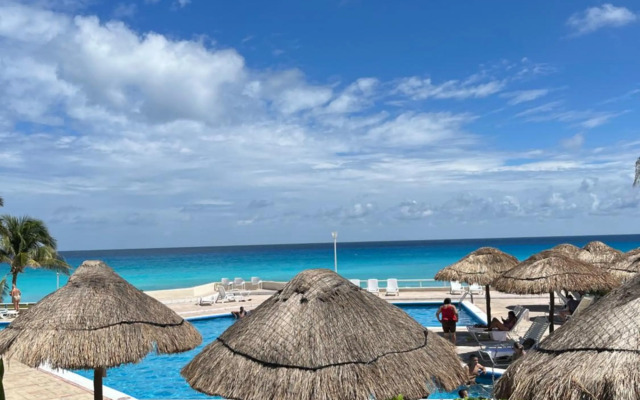 Suites Brisas