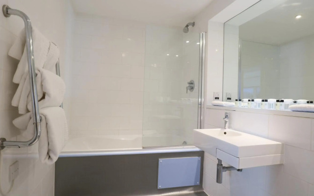 Citrus Hotel Cheltenham by Compass Hospitality