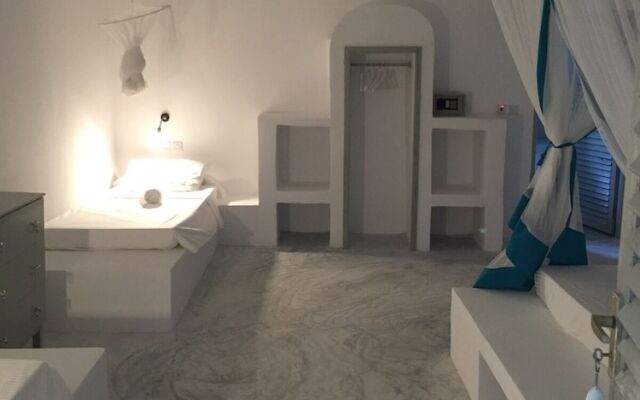 Modern Beach House, Excellent Beachfront, Private Chef, Pool