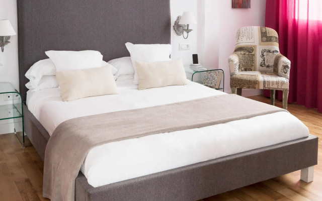 Puerta Catedral Suites