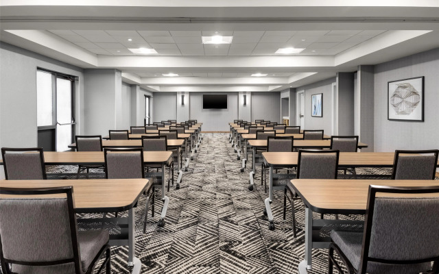 Hyatt Place Orlando Airport