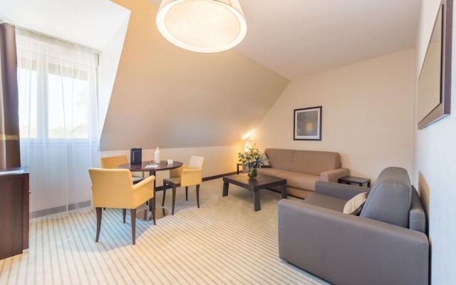 Le Richebourg Hotel Restaurant & Spa