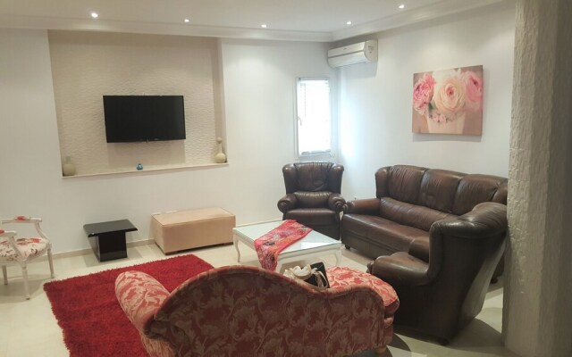 Villa With 6 Bedrooms in Yasmine Hammamet, With Wonderful City View an