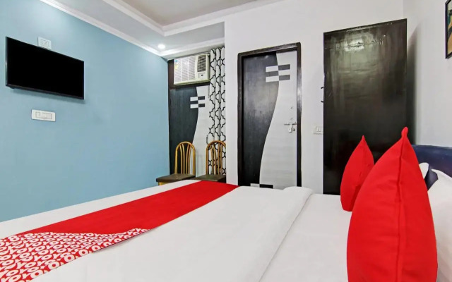 Collection O 806692 Hotel Downtown