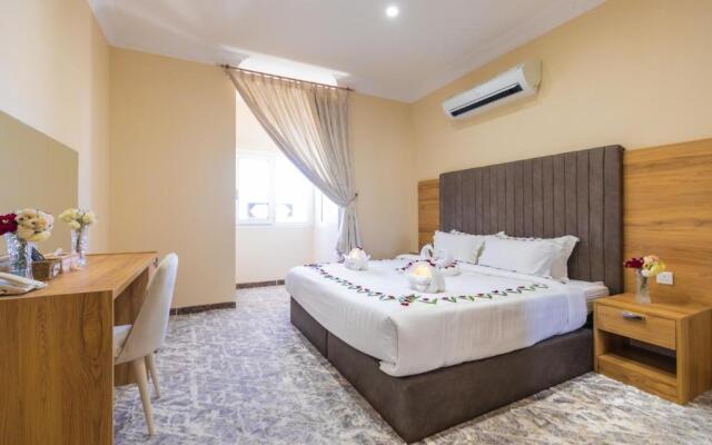 Lavent Park Hotel Suites