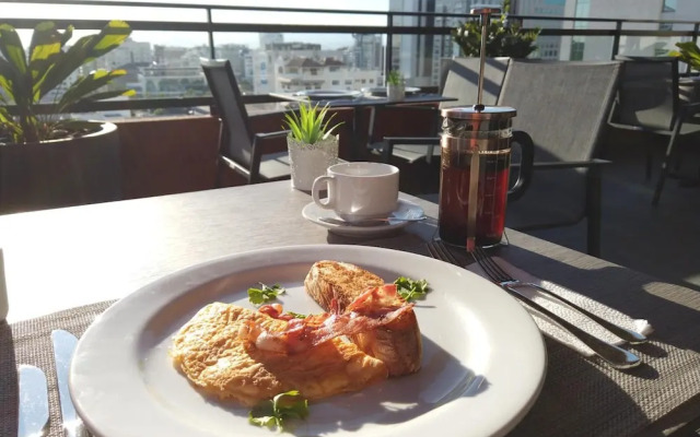 Regatta Living Hotel By Mint