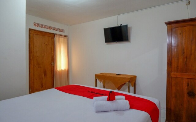 Wisma Bougenuil Mas By RedDoorz