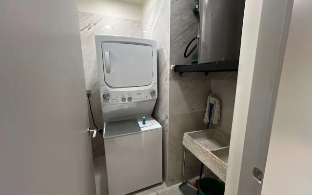 w Brilliant 1BR w Modern Balcony in Polanco