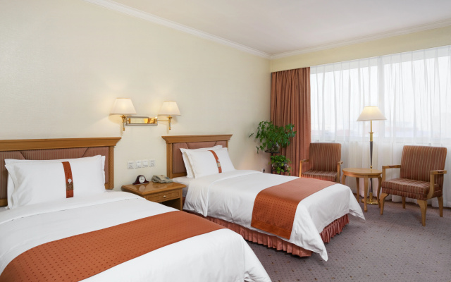 Holiday Inn Beijing Chang An West by IHG – Guest Rooms – Beijing