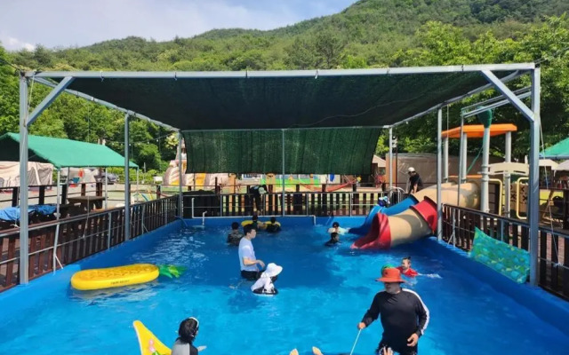 Cheongdo Papa's Camp Glamping