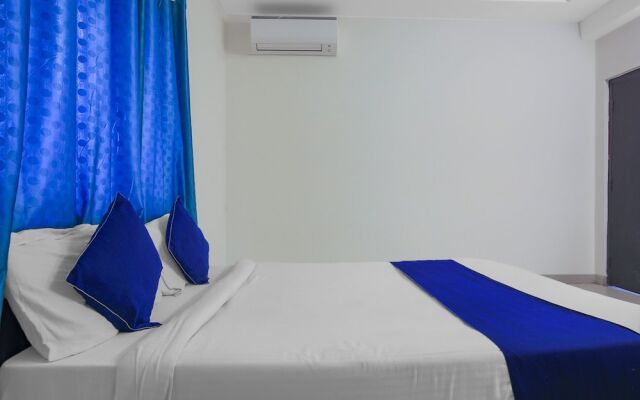 OYO 24138 SilverKey Shri Homes