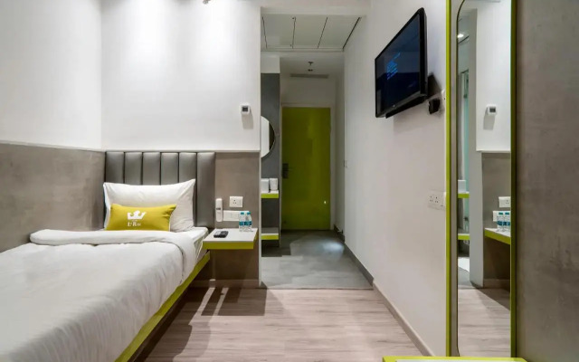 Hotel Le Roi Express @ Karol Bagh