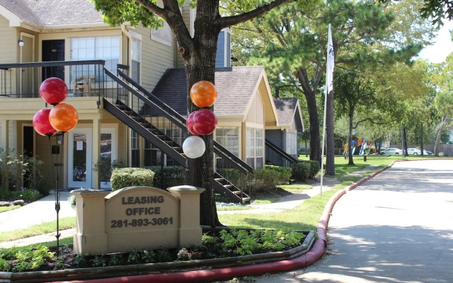 OYO Apartments at Champions Green