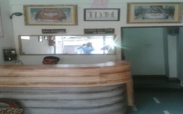 Natraj Inn P Guest House