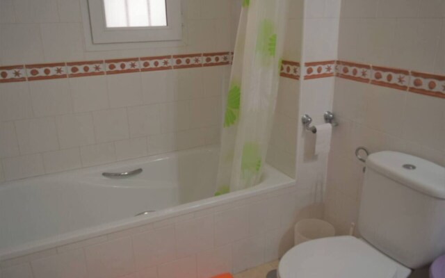 Beautiful 2 Bed Apartment In Villamartin