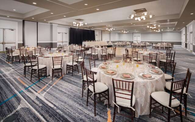 Embassy Suites by Hilton San Rafael Marin County