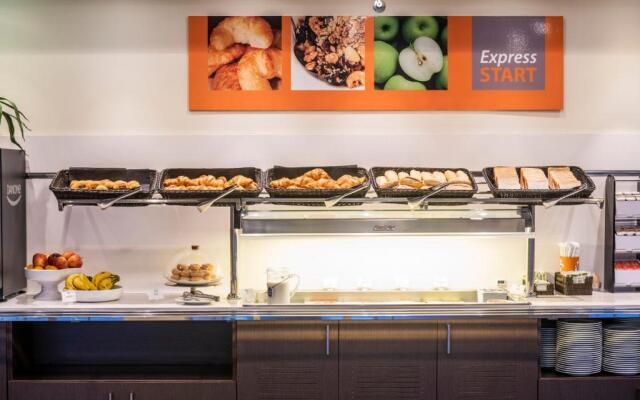 Holiday Inn Express Barcelona - Sant Cugat by IHG