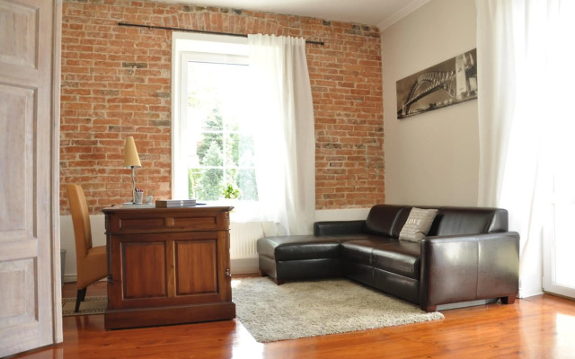 BE WELL 3-Rooms Apartment with Garden