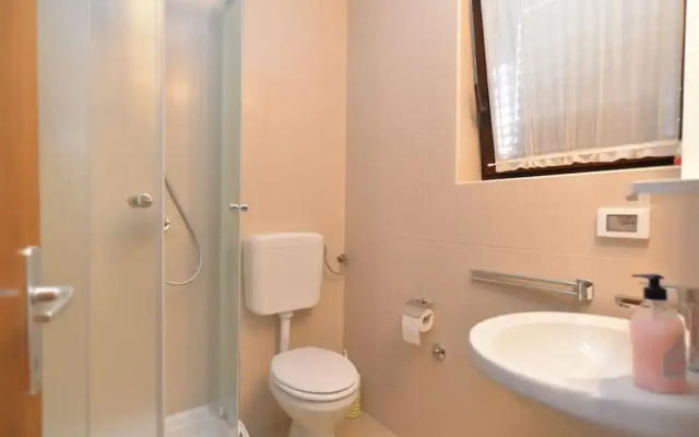 Apartment 1674